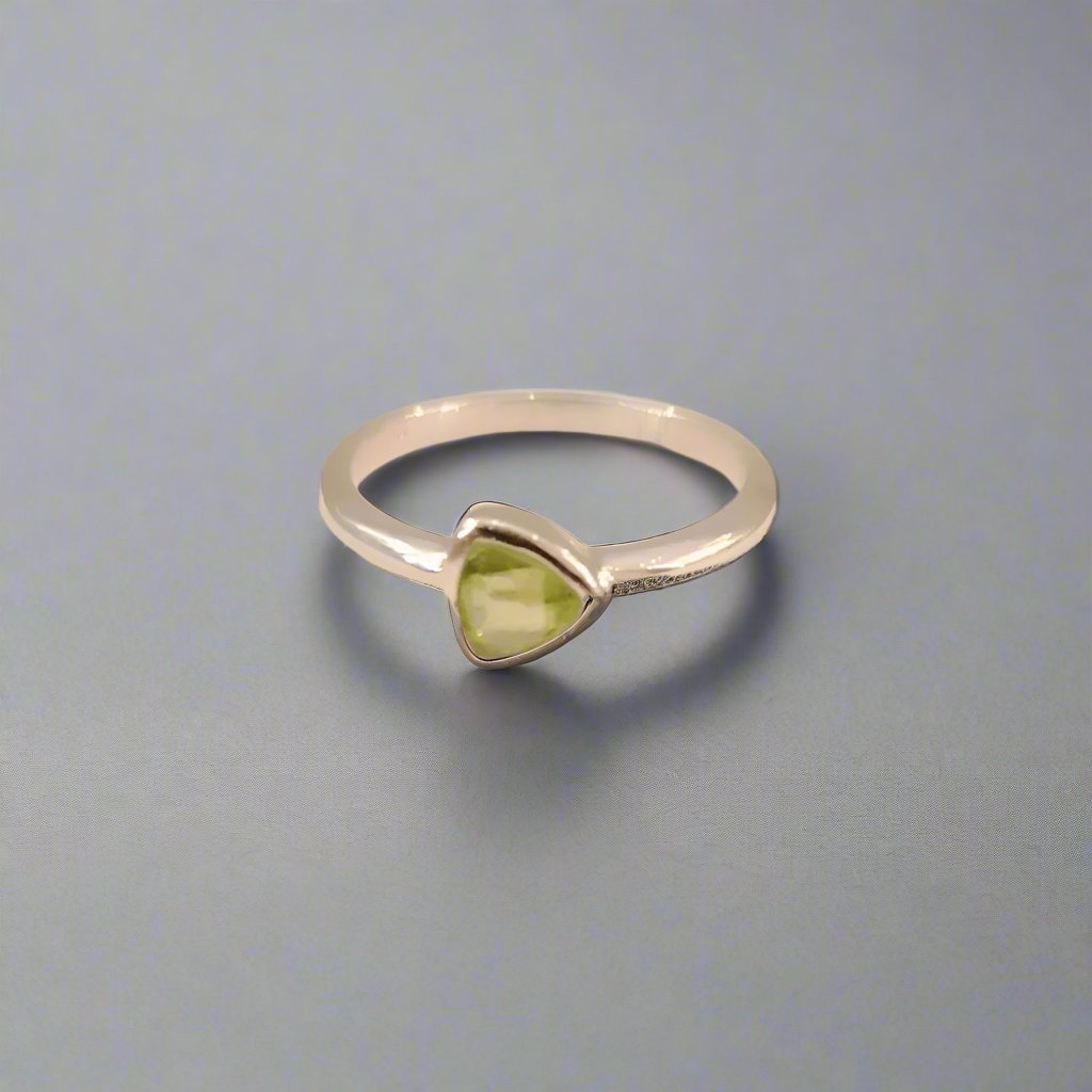 peridot stacker ring in silver - doyle design dublin