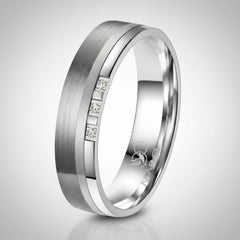 ladies grey ring with tantalum and titanium