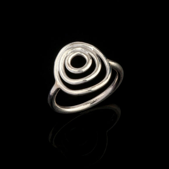 STERLING SILVER RING WITH THREE CONCENTRIC CIRCLES