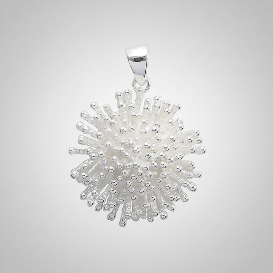 starburst pendant close up