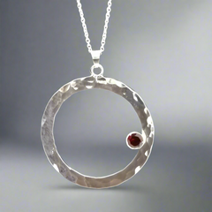 Hammered Halo Pendant with Garnet