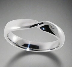 Ladies Cross Over Ring - Polish Finish - Doyle Design Dublin