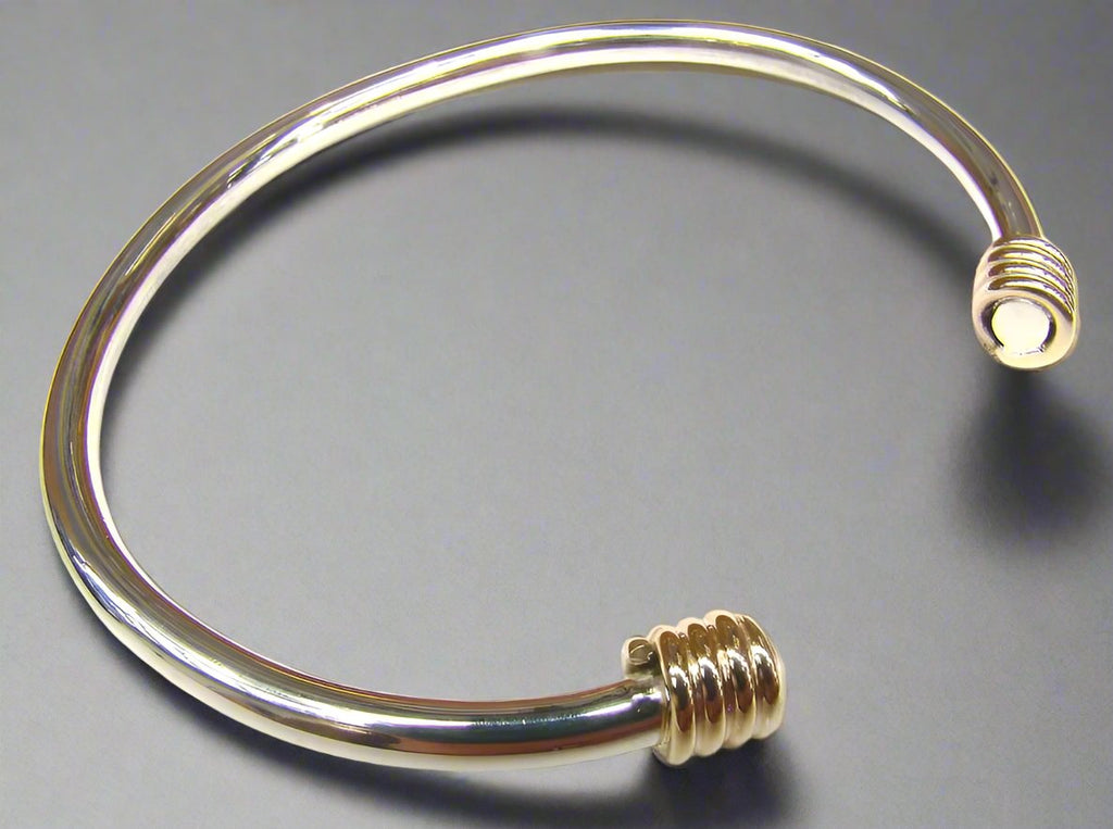 Kevin fashion hart cartier bracelet