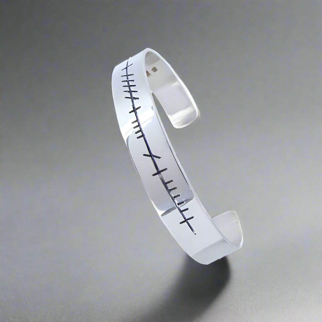 Ogham Dochas Bracelet (meaning Hope) - Doyle Design Dublin