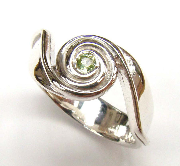 Spiral Wave Ring With Peridot - Doyle Design Dublin