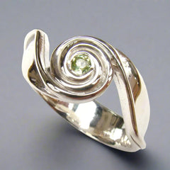 Spiral Wave Ring With Peridot - Doyle Design Dublin